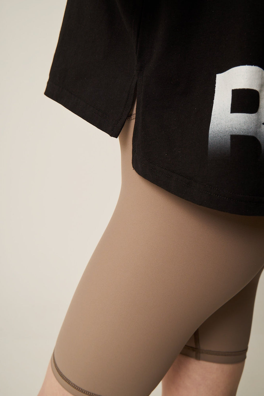 Αθλητικό t-shirt με logo | Μαύρο