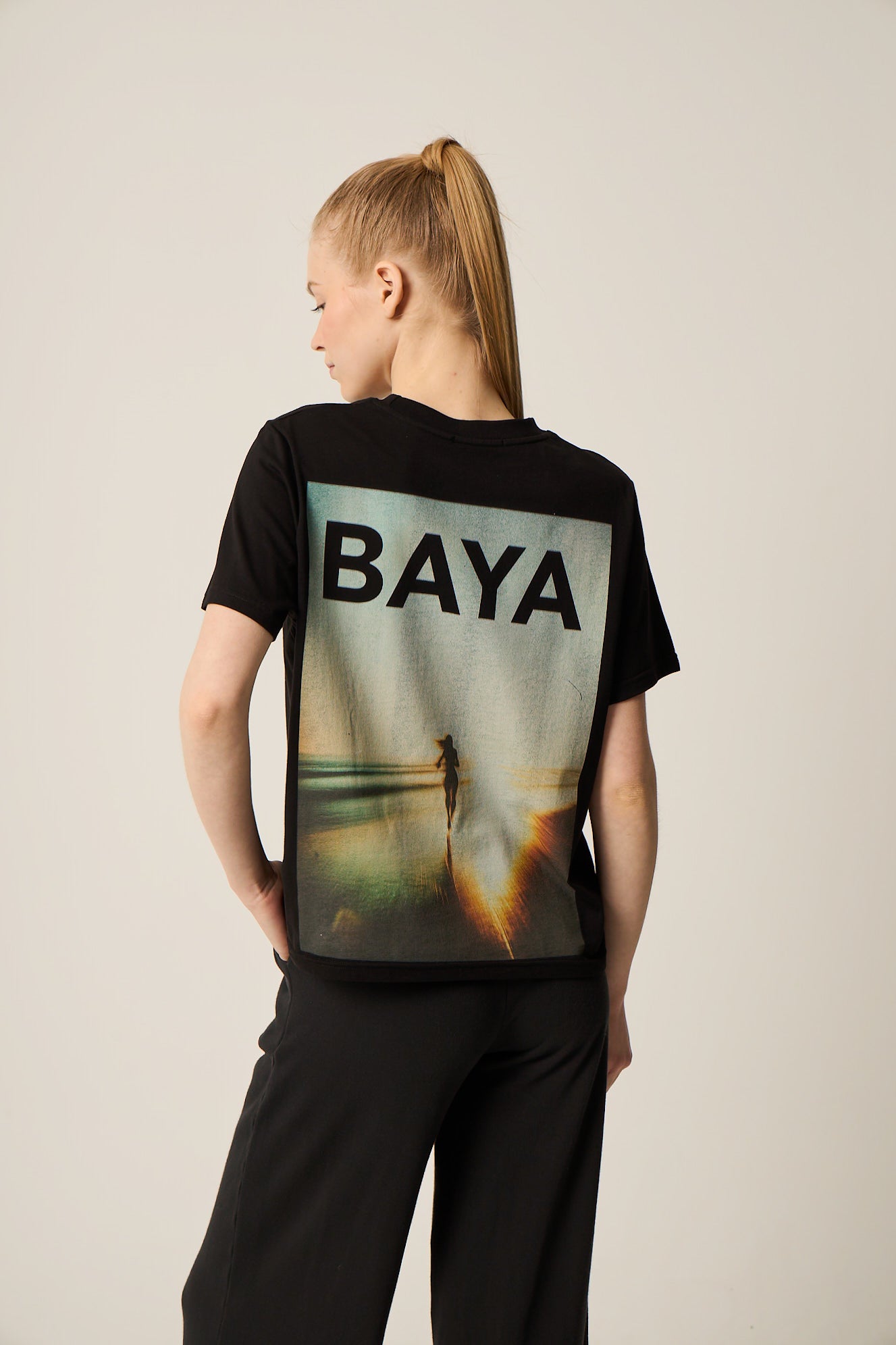 Αθλητικό t-shirt με logo με print "Running Free" | Μαύρο
