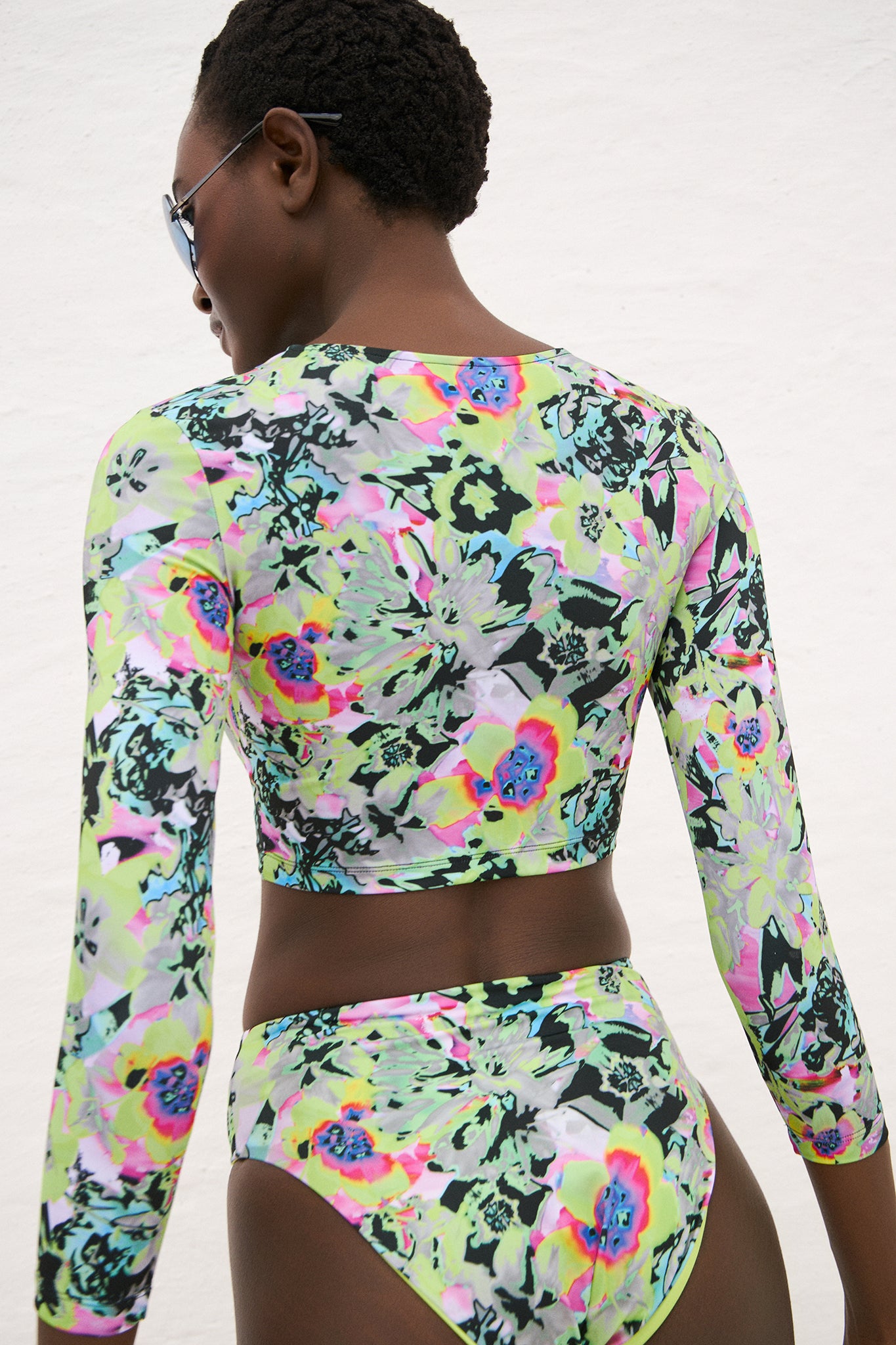 Ψηλόμεσο μπικίνι σλιπ με neon floral print | Lime