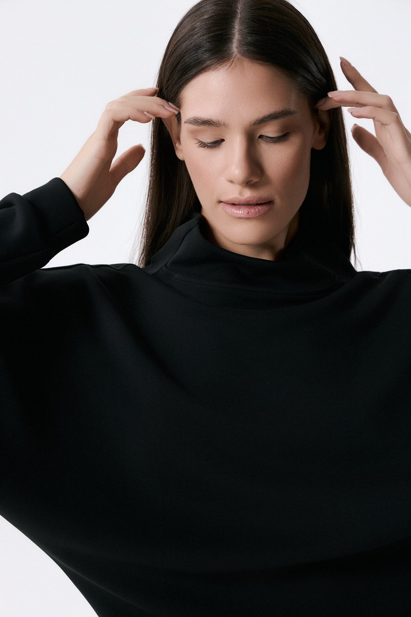 Scuba Cupro Touch draped turtleneck | Μαύρο