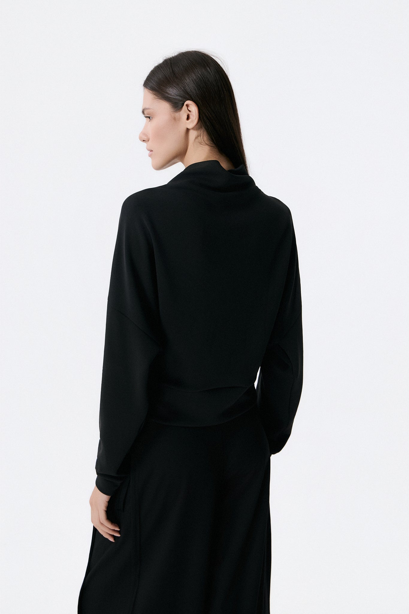 Scuba Cupro Touch draped turtleneck | Μαύρο