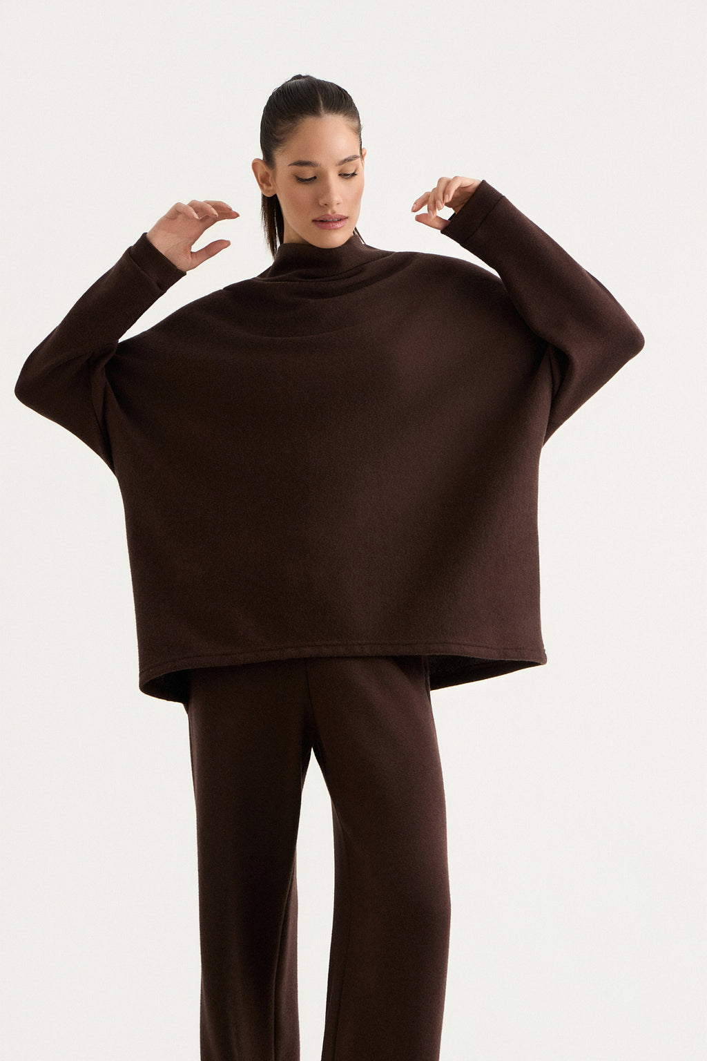 Comfort Knit Top με Drape λαιμόκοψη | Καφέ