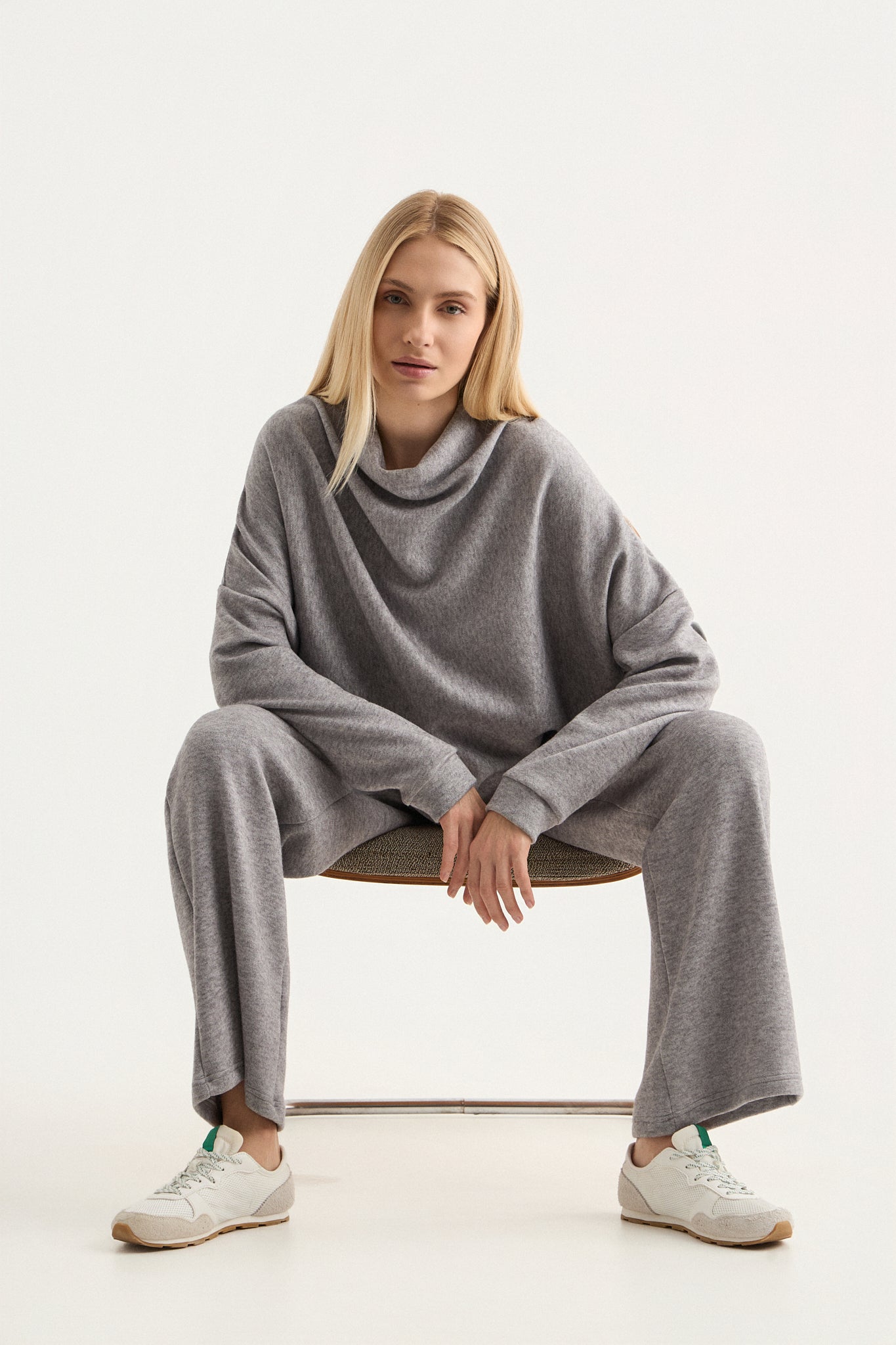 Comfort Knit Top με Drape λαιμόκοψη | Γκρι