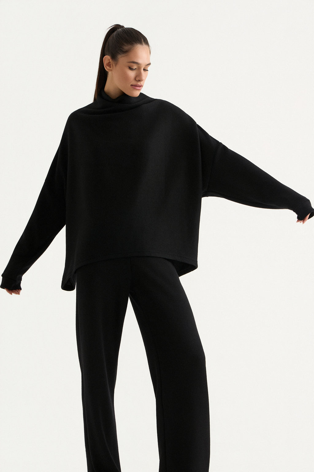 Comfort Knit Top με Drape λαιμόκοψη | Μαύρο