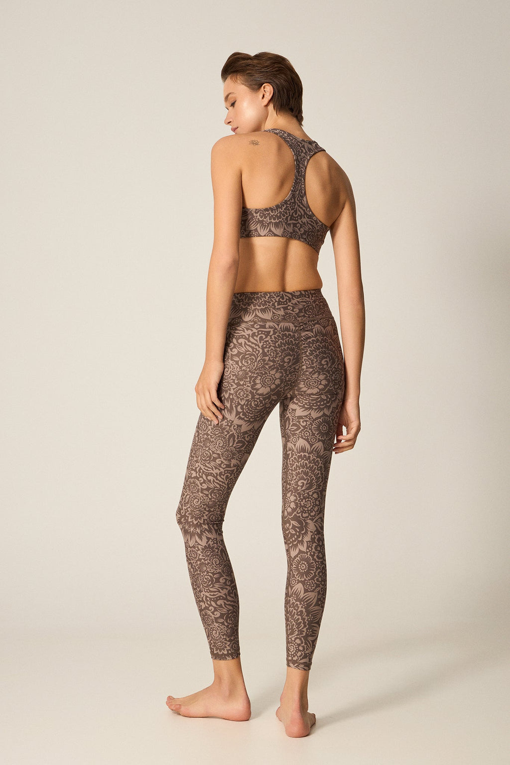 Σετ γυμναστικής με boho print | Desert Dust