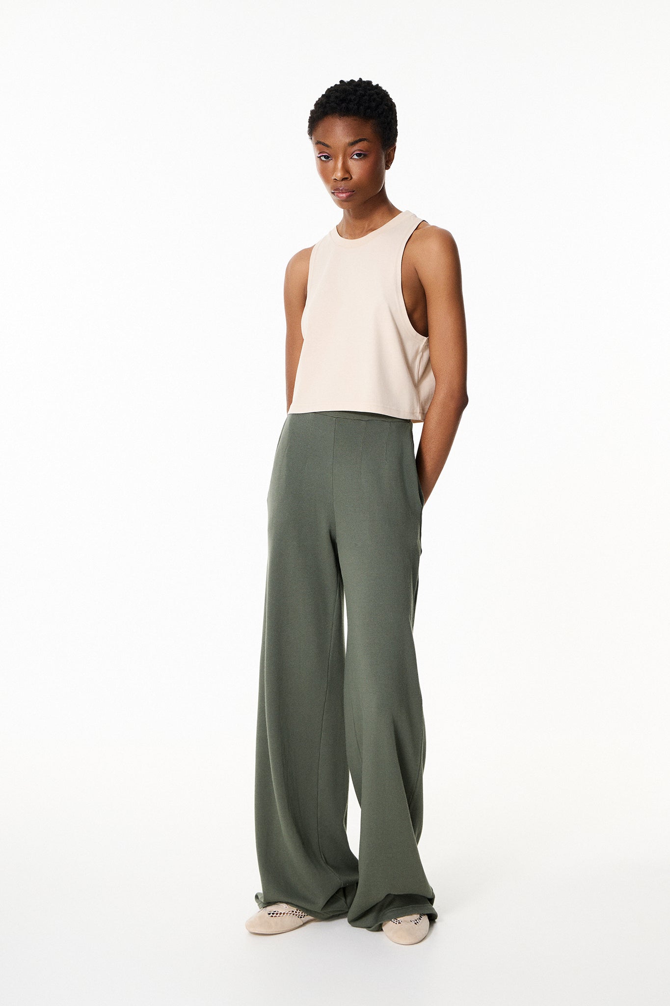 Αμάνικο cropped top | Beige