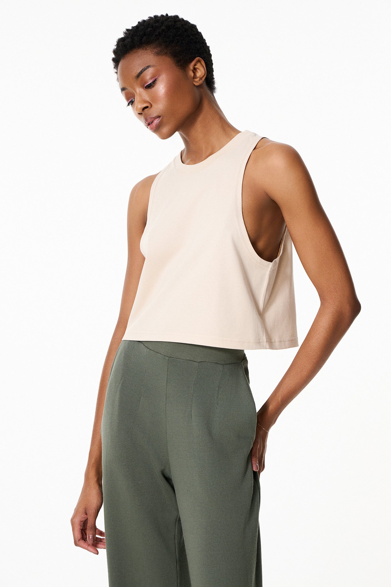 Αμάνικο cropped top | Beige