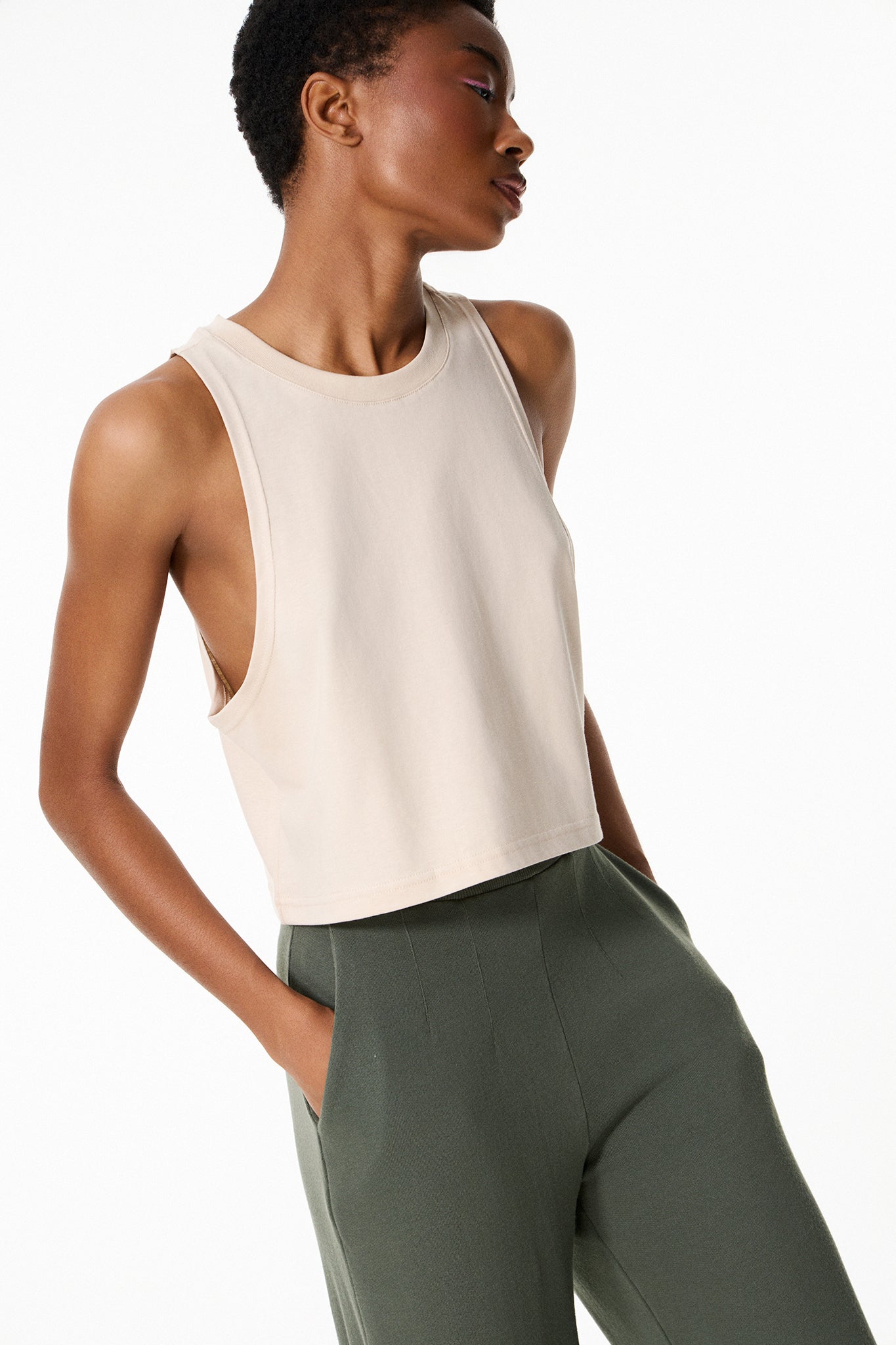 Αμάνικο cropped top | Beige