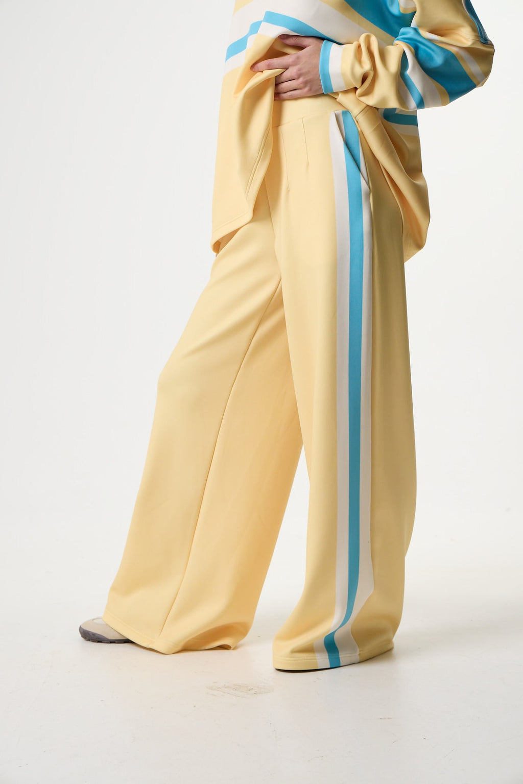 Scuba Cupro Touch παντελόνι με stripes | Butter Yellow