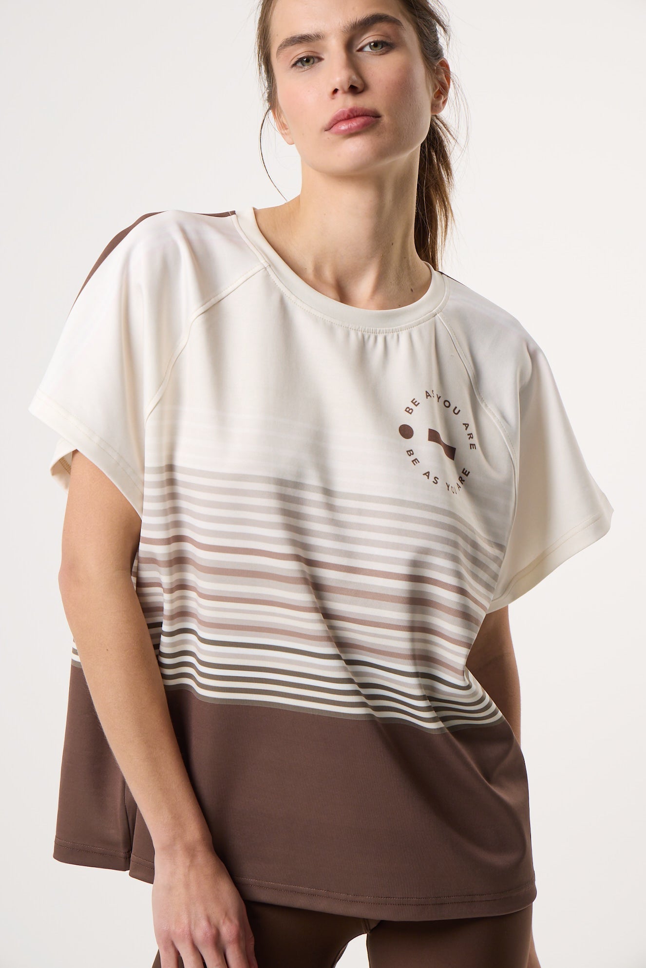 Αθλητικό T-Shirt με Ombre Stripes | Mocha