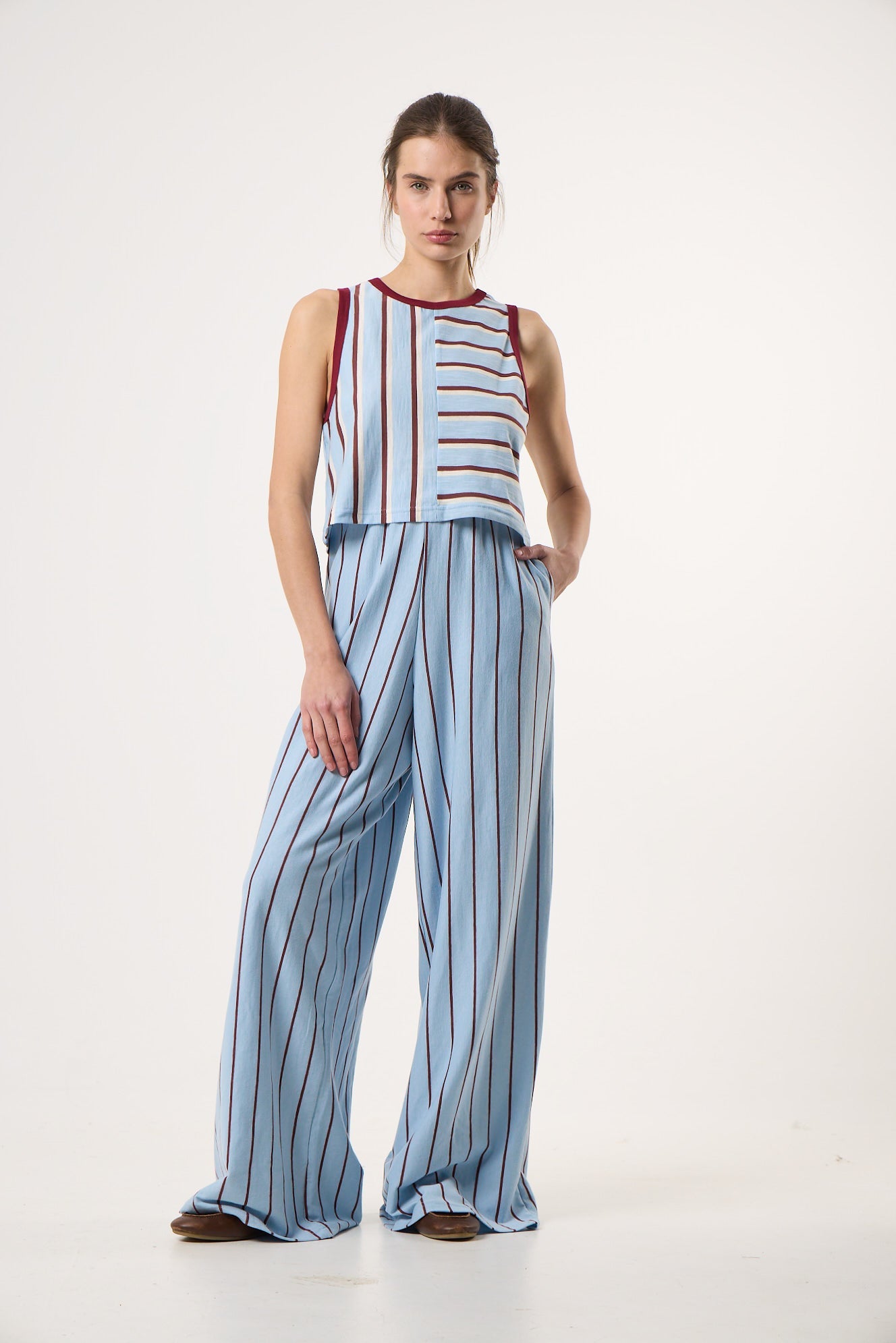 Αθλητικό Αμάνικο T-shirt | Light Blue