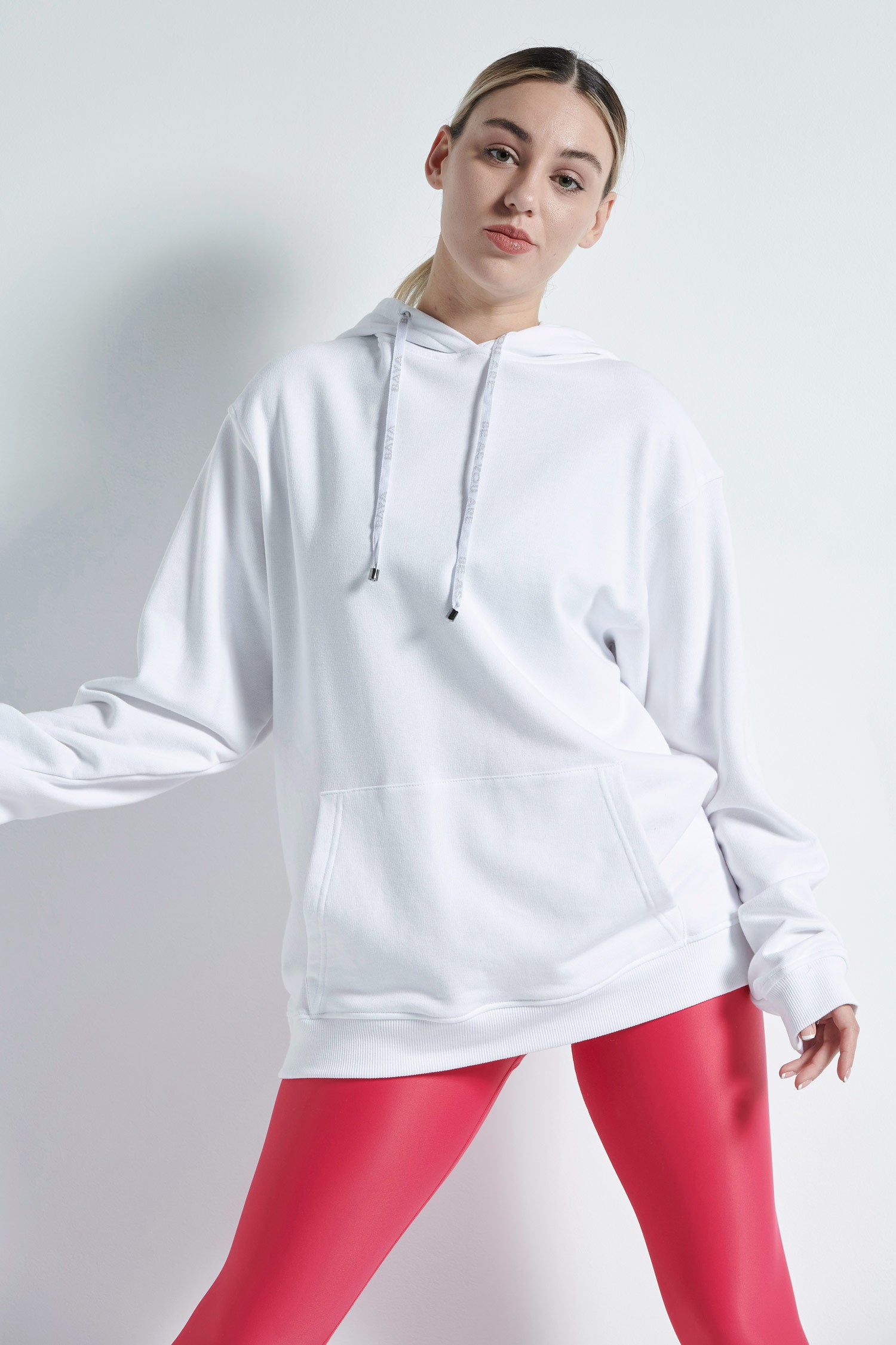 Hoodie with kangaroo pocket- White