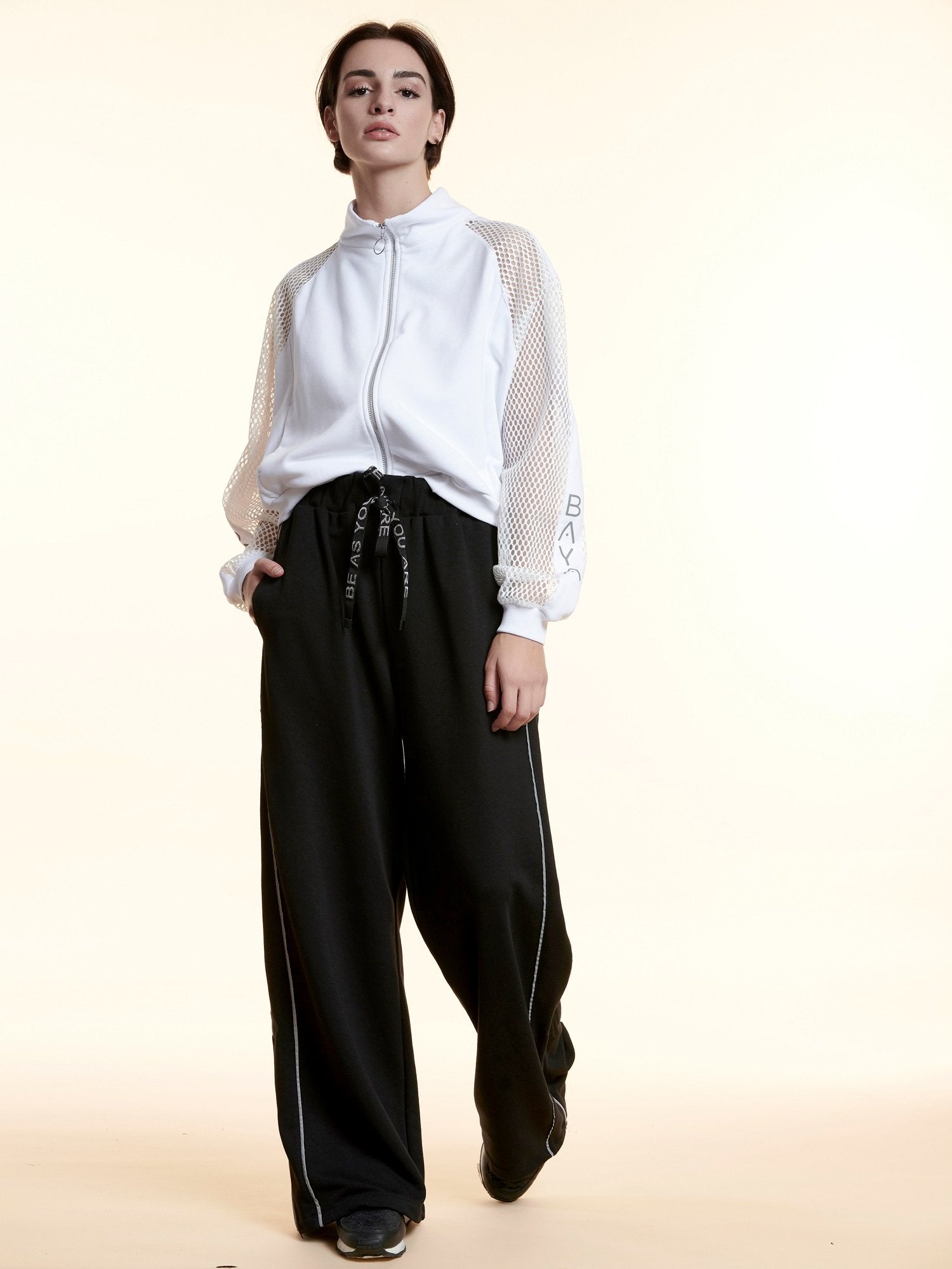 SWEATPANTS WITH REFLECTIVE DETAIL