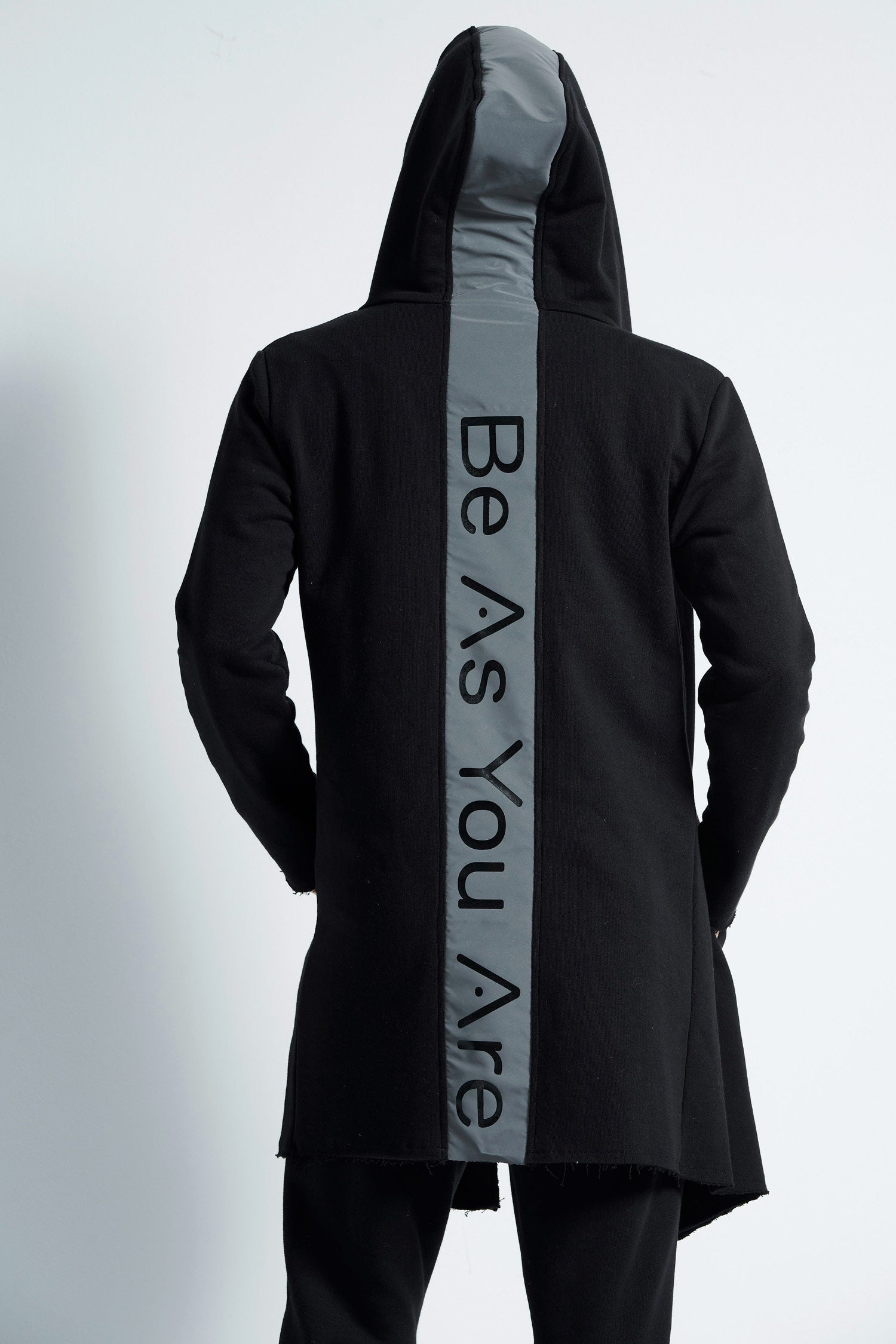 Man Cardigan with reflective details - Black