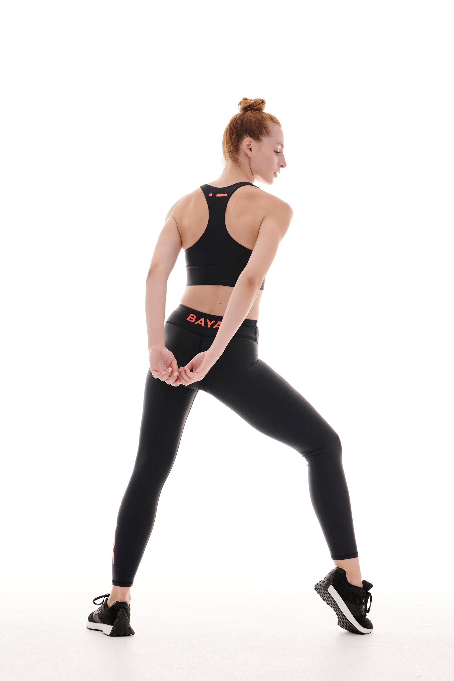 RECYCLED LEGGINGS WITH VERTICAL LOGO BLACK