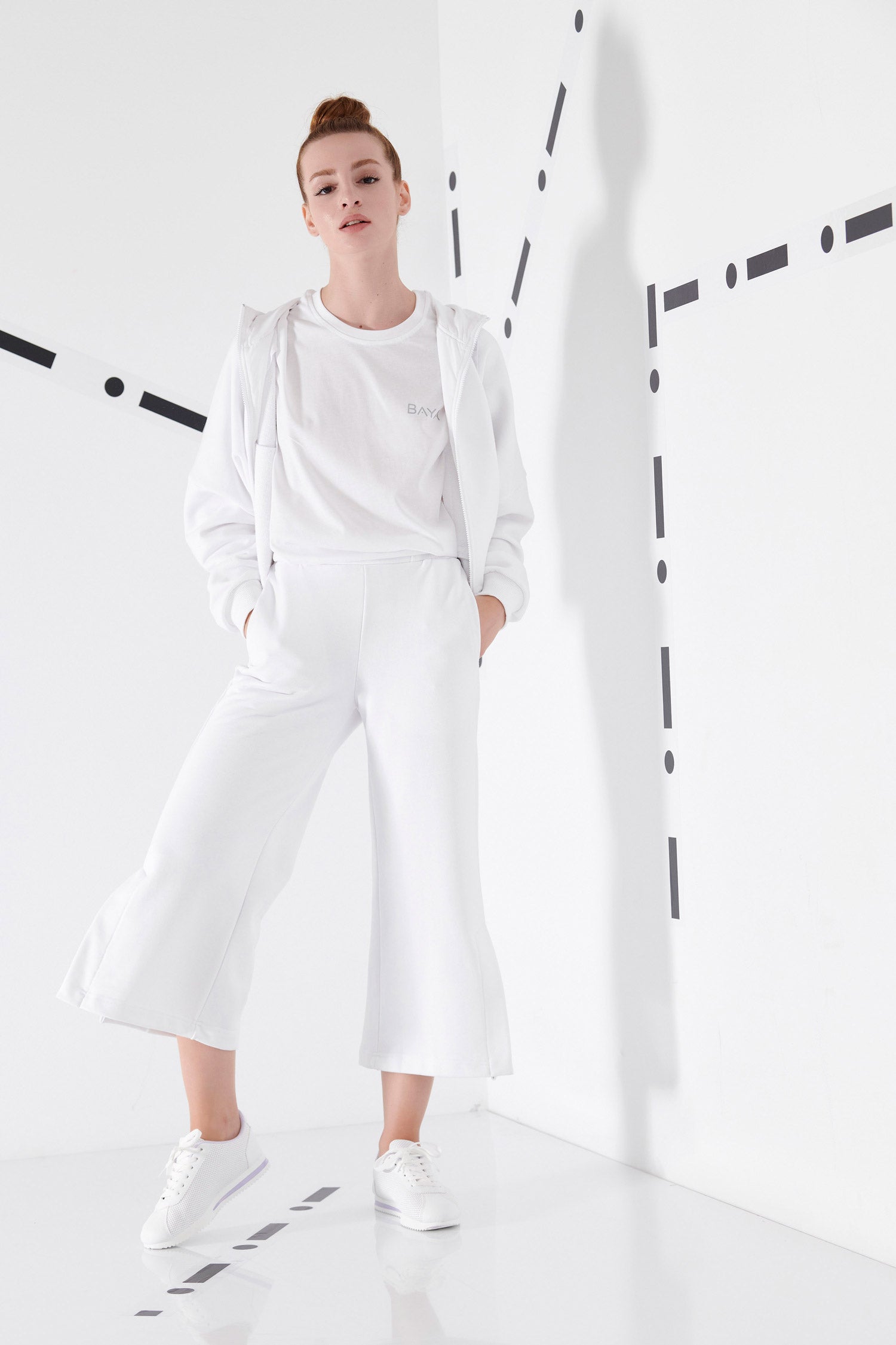 CROPPED SWEATPANTS WHITE