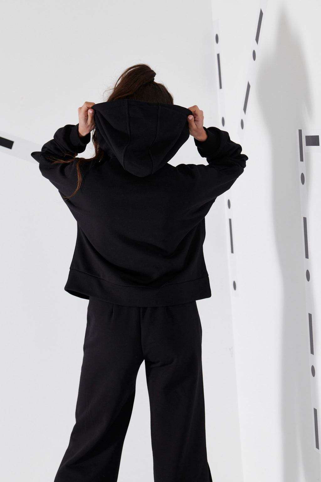 CROPPED SWEATPANTS BLACK