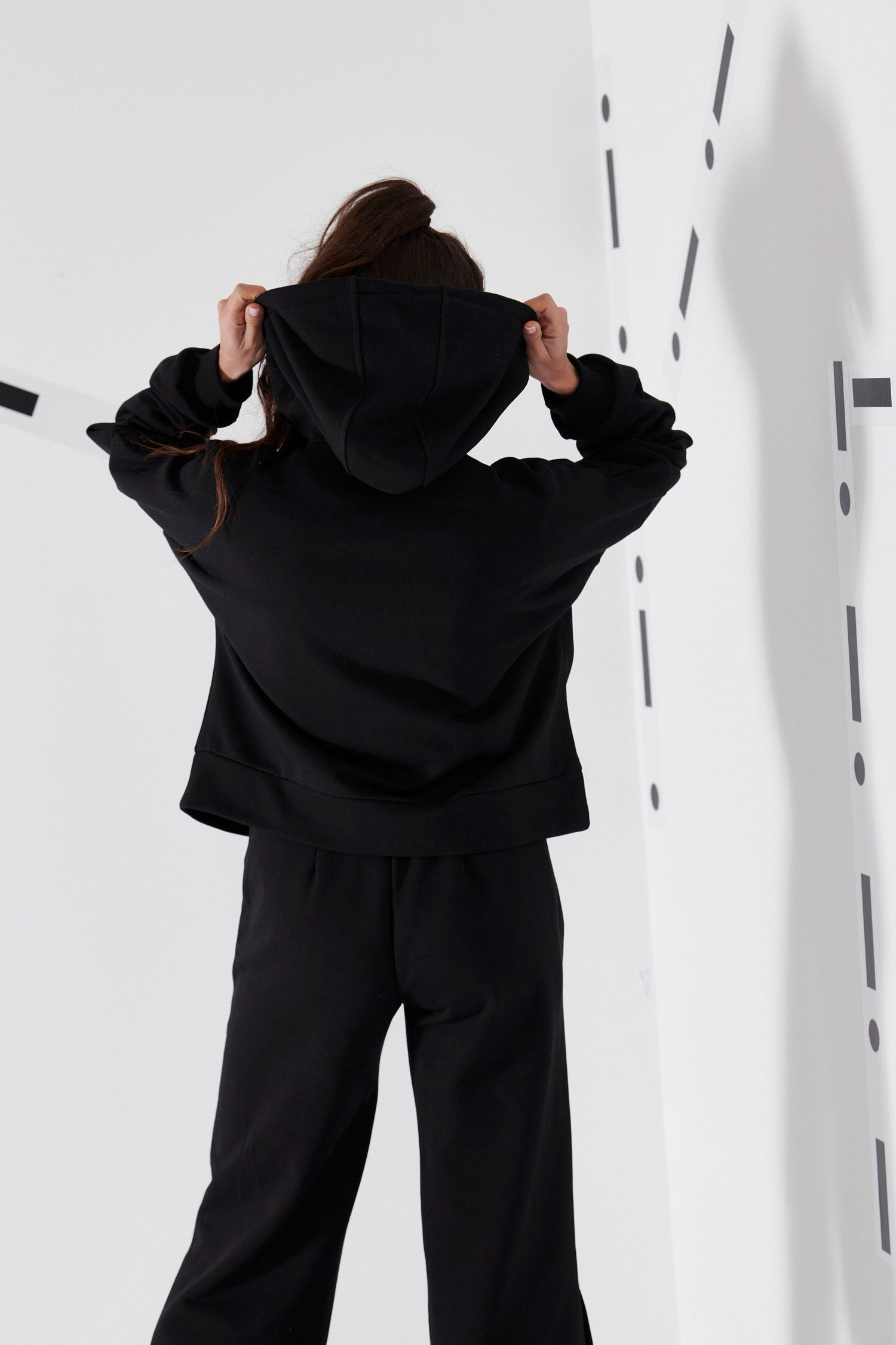 CROPPED SWEATPANTS BLACK