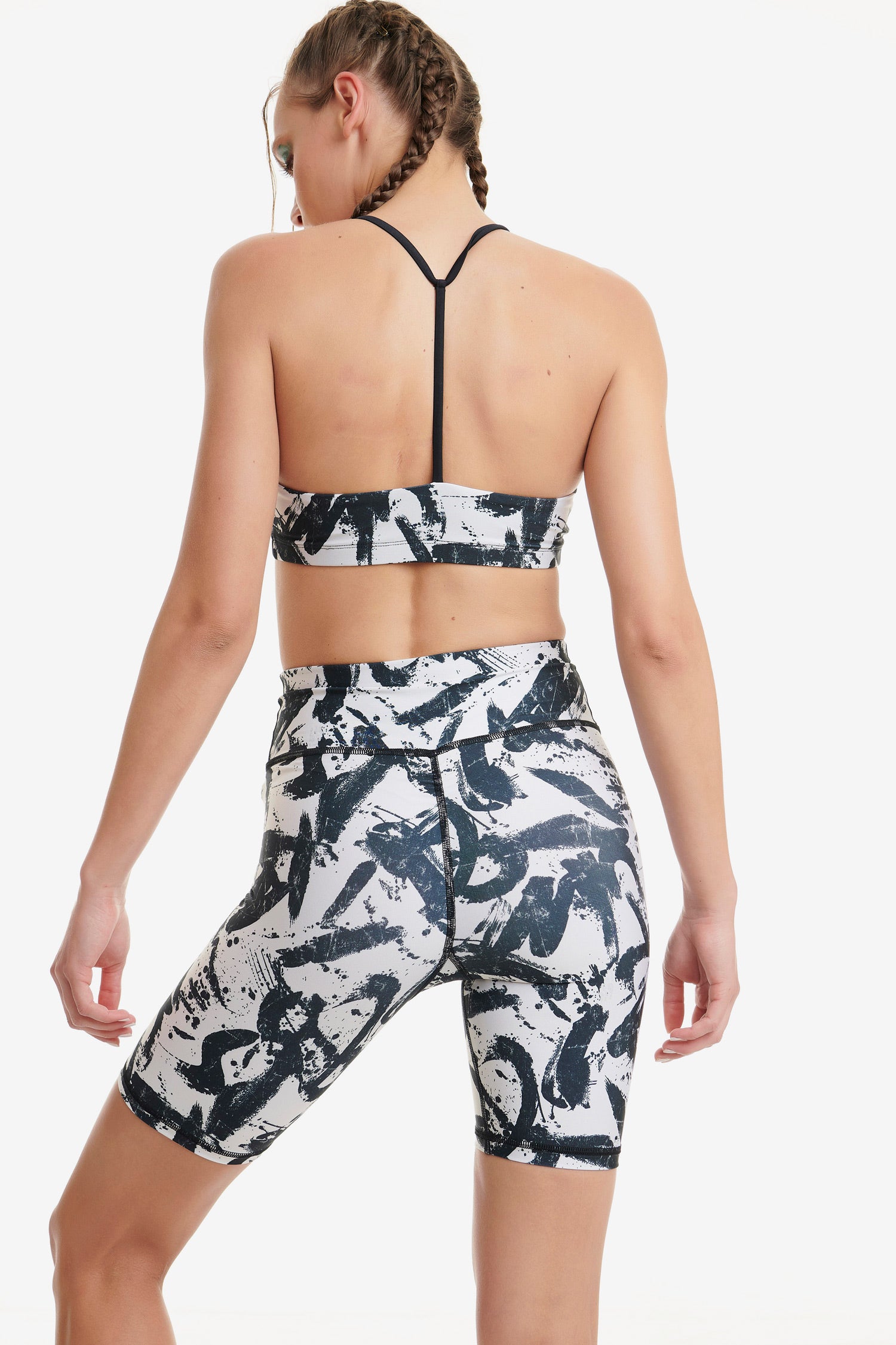 Biker Shorts Printed Black and white
