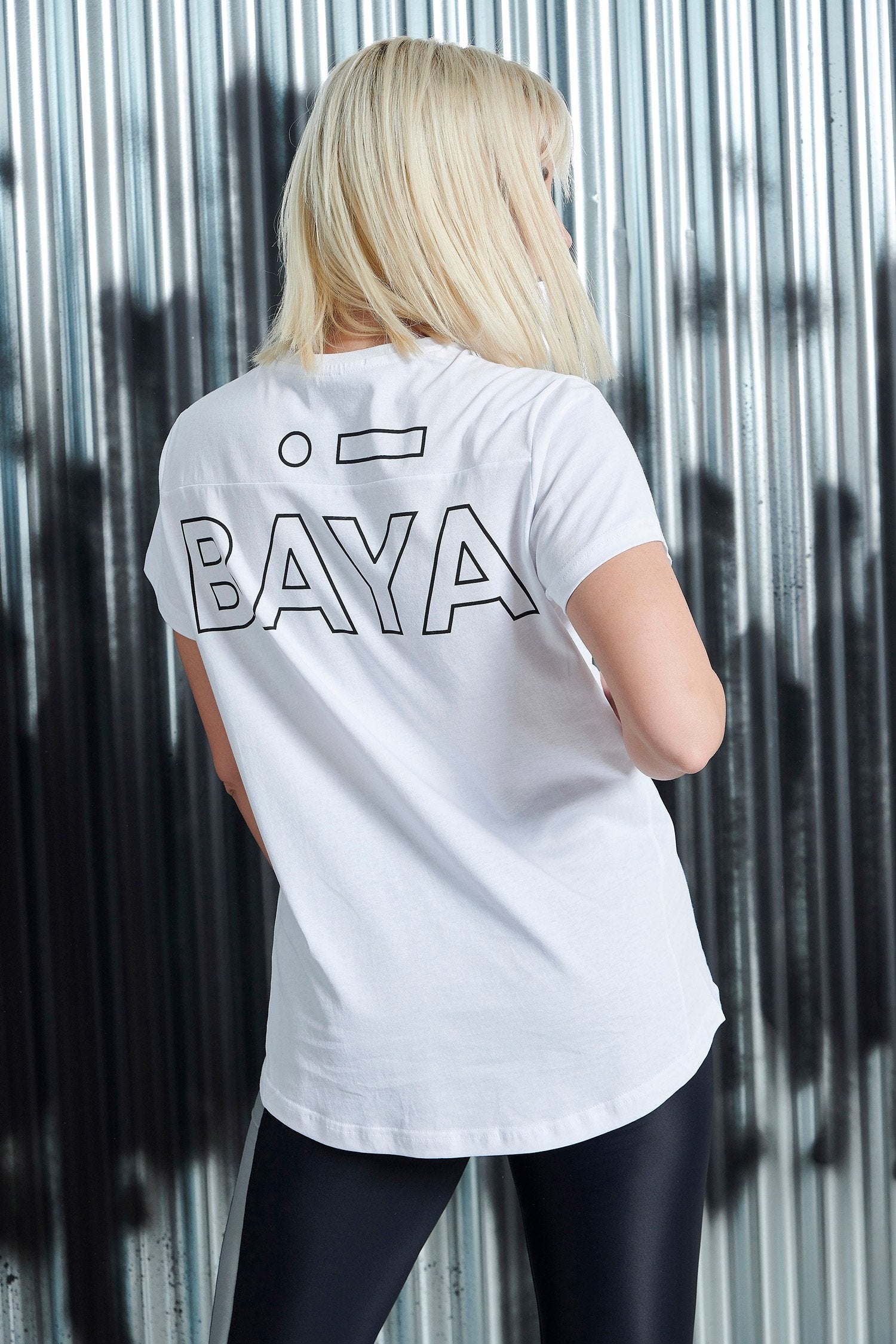 Αθλητικό T-shirt με τύπωμα στο πίσω μέρος | Λευκό